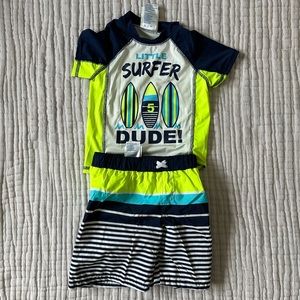 Boys swim set NWOT